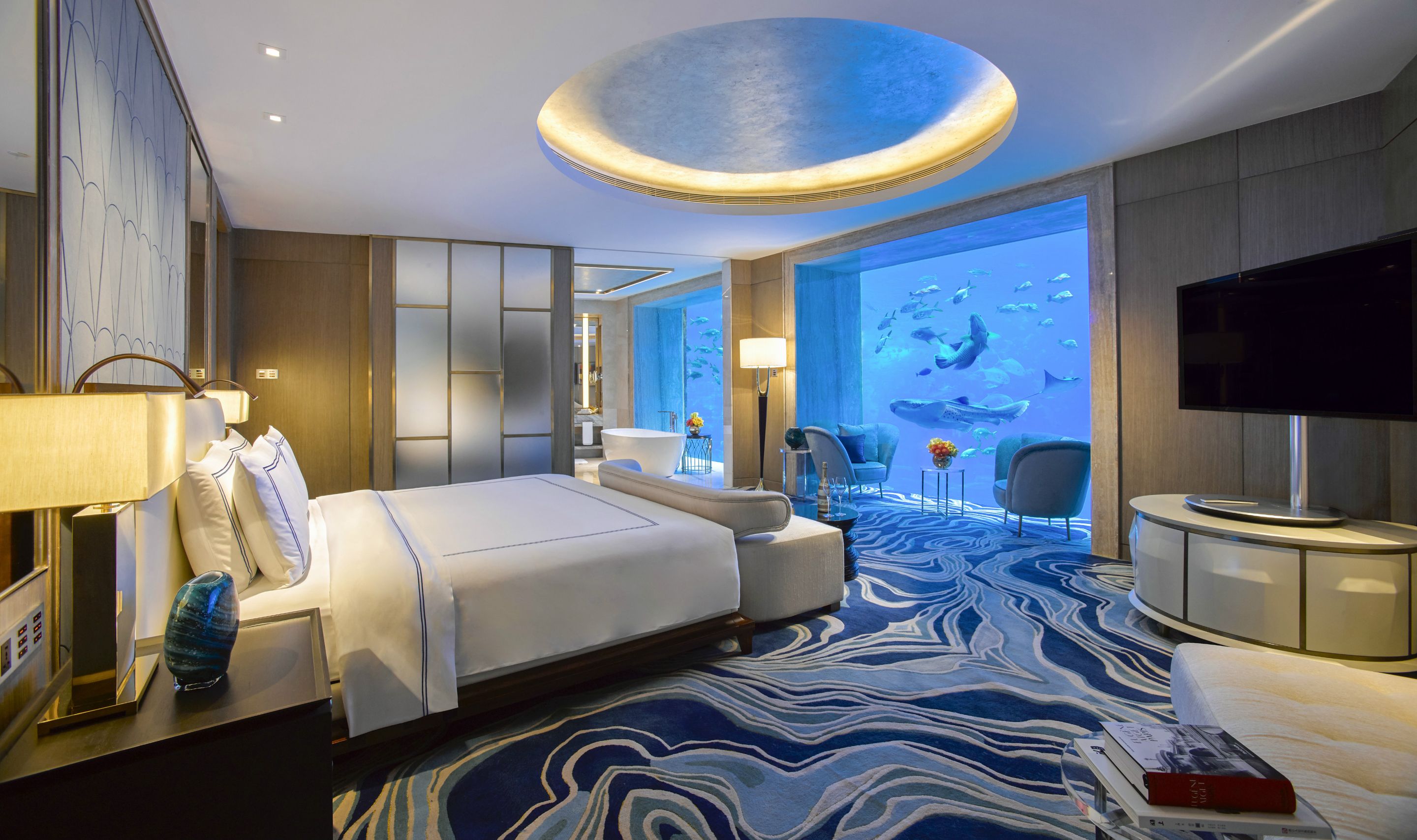 Discover The Poseidon Underwater Suite At Atlantis Sanya